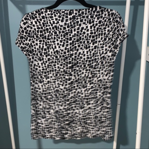 Patterned T-Shirt - Picture 2 of 6